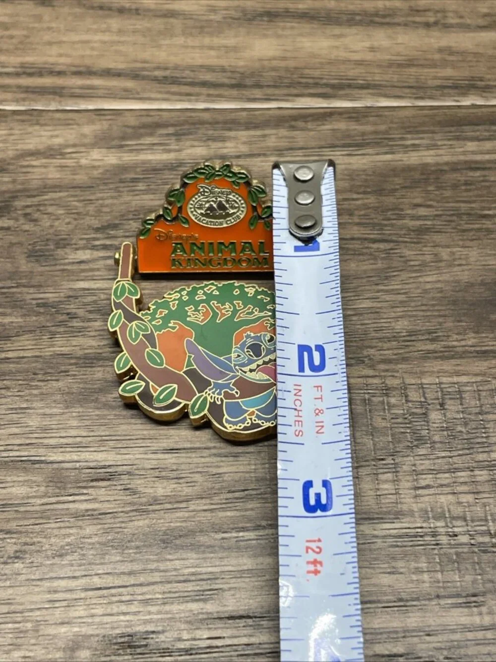 Disney Pin Stitch Park Icons Animal Kingdom Vacation Club DVC LE5000 KG JD